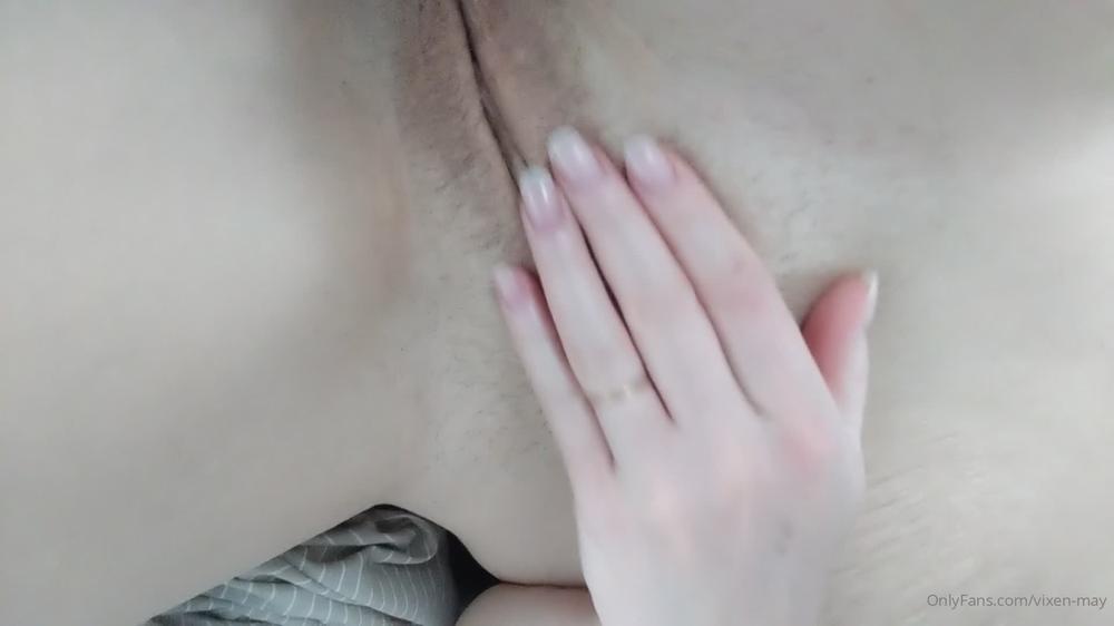 vixenmay 18367657 2020 04 09 good morning i love to touch my self when i first wake up