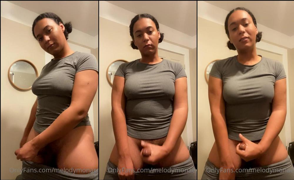 melodymonae 08 01 2022 2323590100 After workout nut