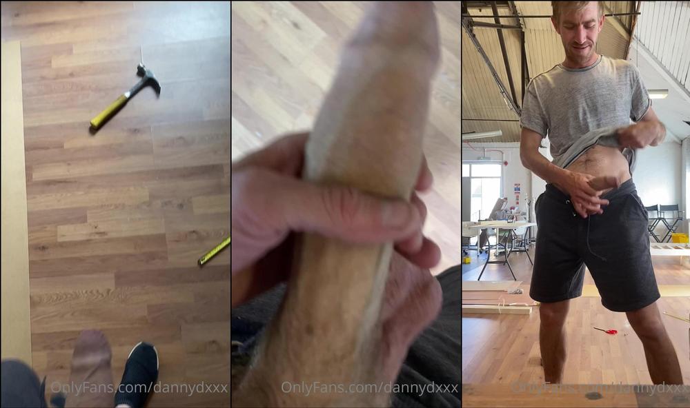 dannydxxx 02 06 2021 2125627047 Flopping around the studio today building sets 