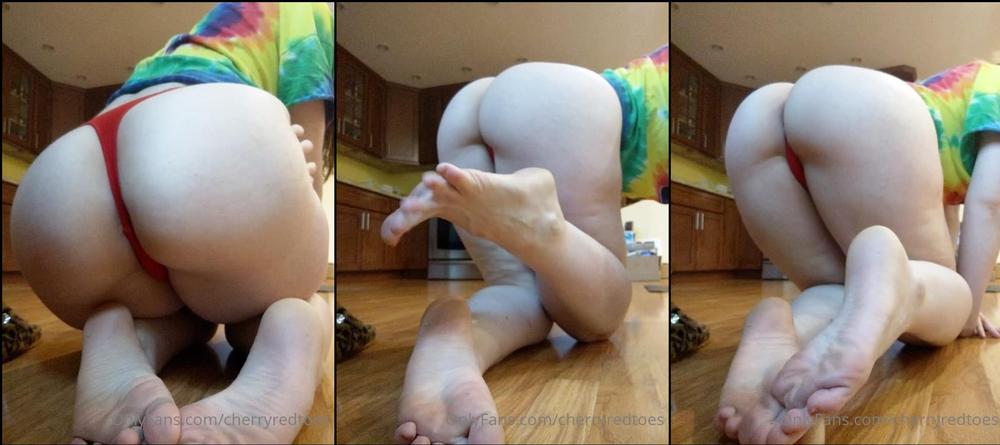 cherryredtoes 13 03 2021 2038203936 