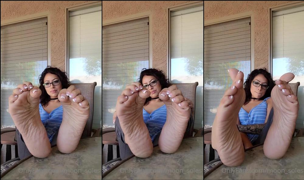 moon_soles 06 02 2021 2026048256 Old video 