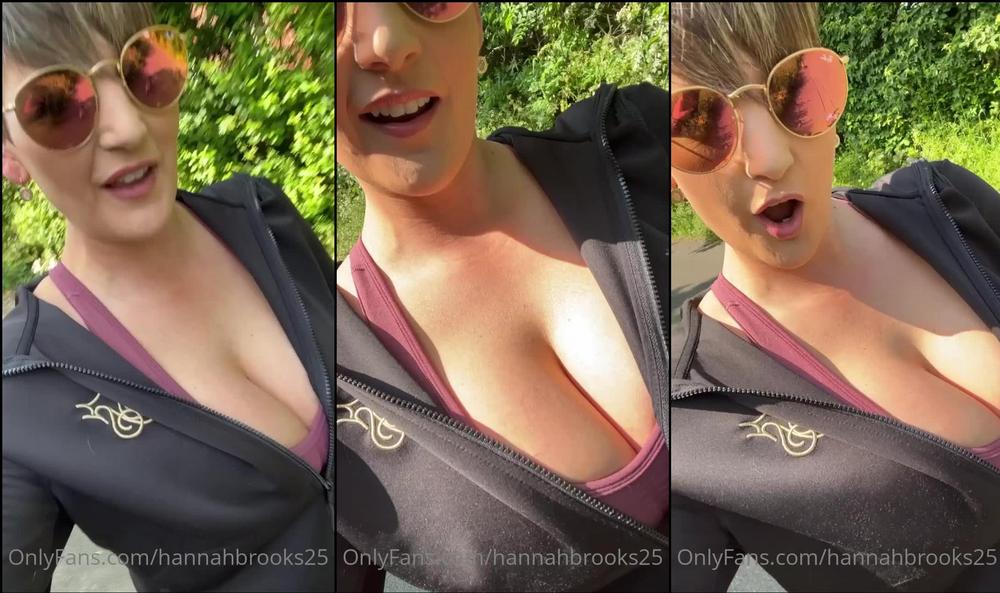 hannahbrooks25 606463243 2023 05 22 FLASHING A BIT OF CLEAVAGE NOW THE SUN IS OUT XXX