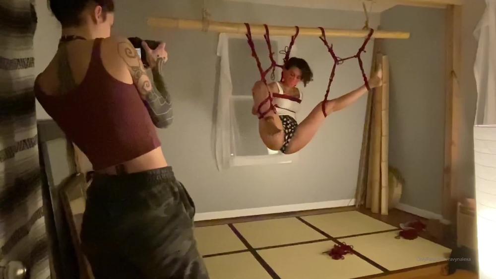 ravynalexa 14429530 2020 02 28 here s a full length video of my shibari session with thecamdamage i was having trouble processing