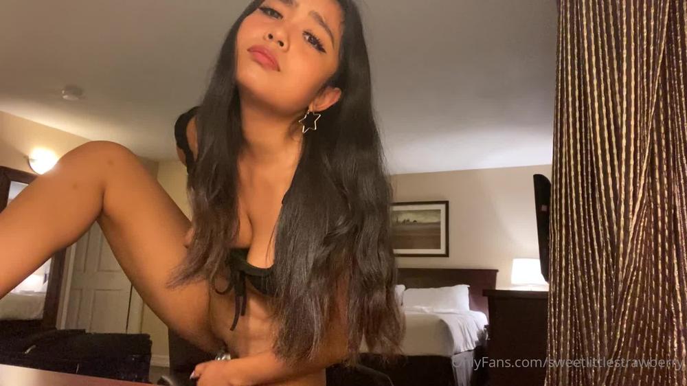 sexyasiangirlfriend 06 12 2021 902177923 another solo i m posting up as time goes by d