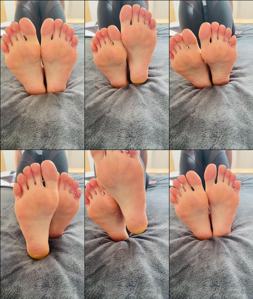 heidihotfeet 31 10 2022 2661383906 daddy are you going to trick or treat