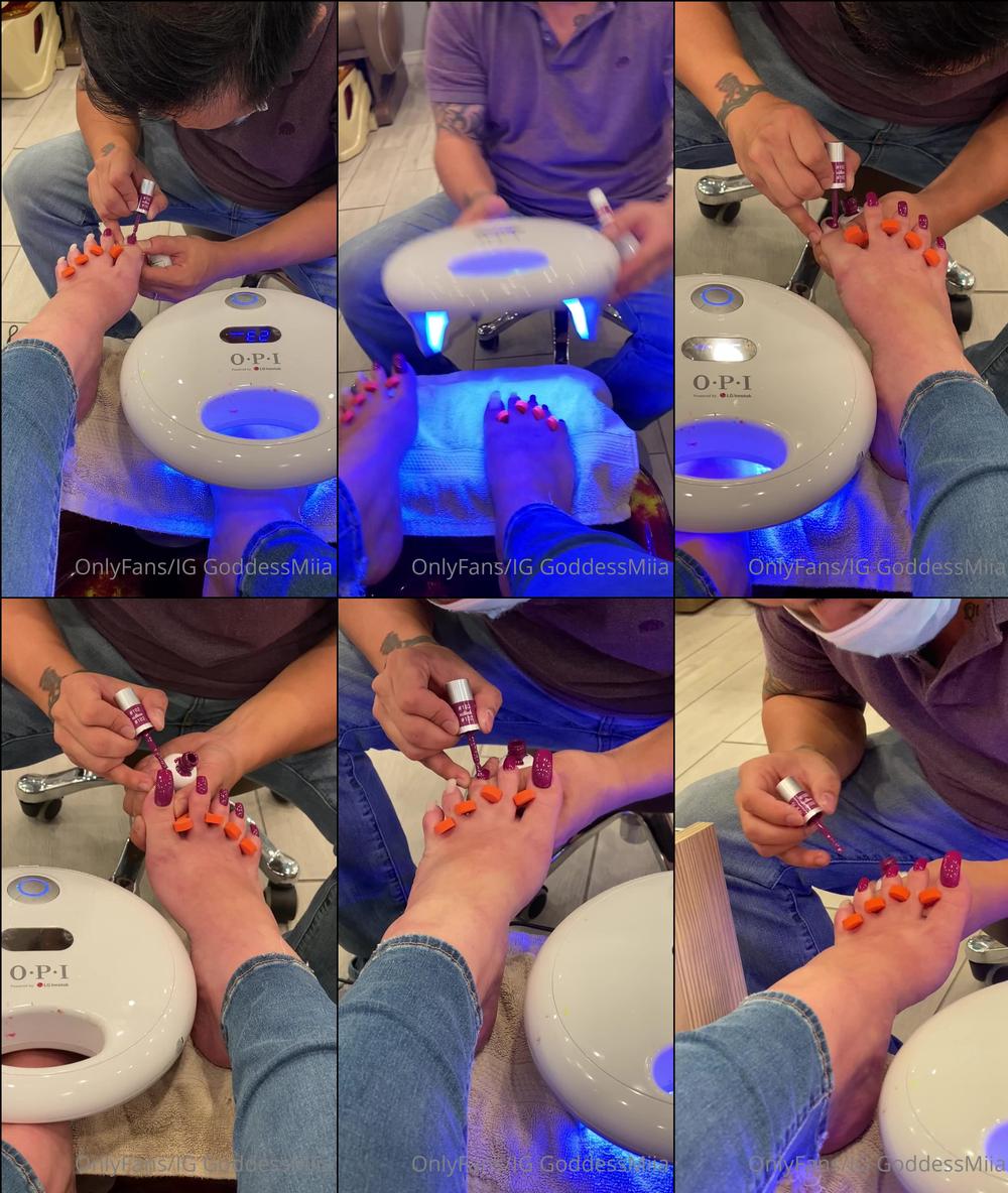 goddessmiia 06 09 2020 845093545 do you like watching nails get painted