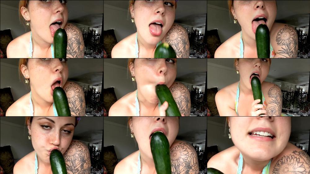 aziebugx 180956392 a clip from a custom video i made yesterday it was supposed to be a cucumber video but all i could get my hands on was a small zucchini. lol there were no complaints though 3