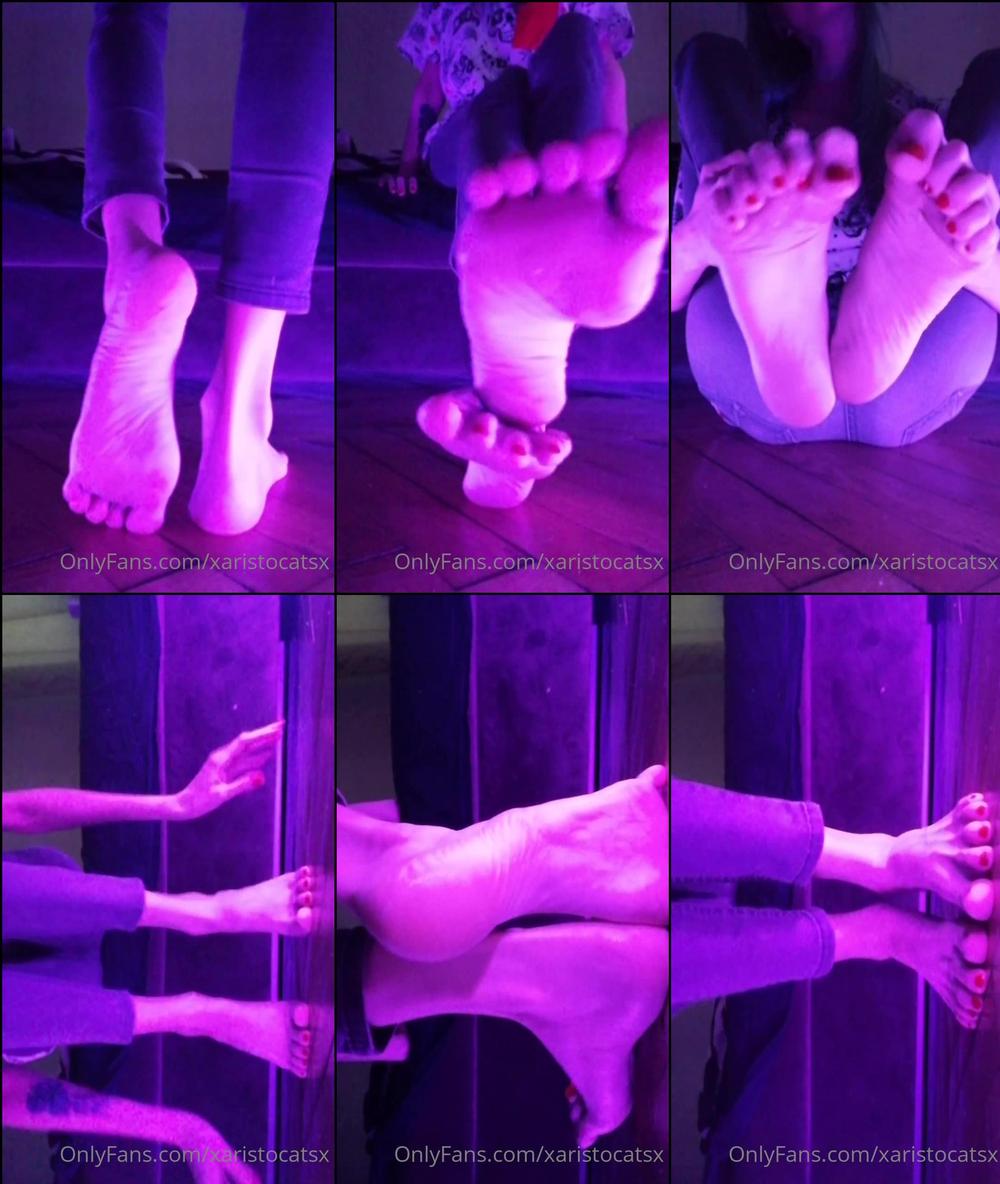 xaristocatsx 02 01 2021 1999797015 15 minutes cosmo feet video 