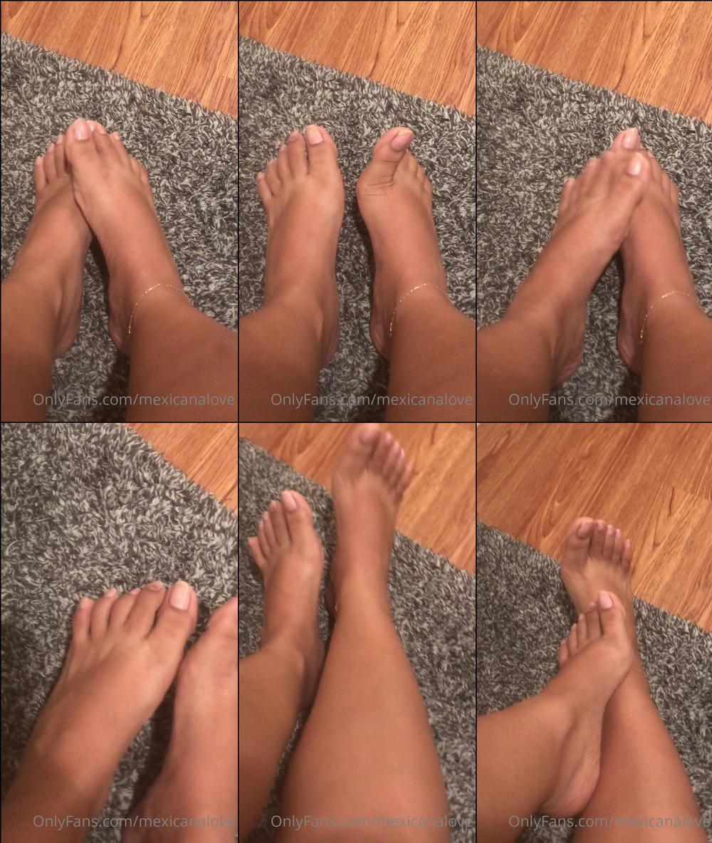 mexicanalove 01 06 2020 382996990 toe wiggle action