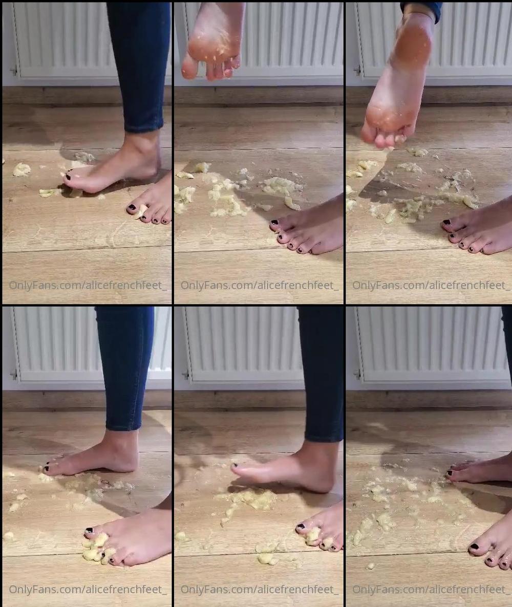alice.frenchfeet 02 12 2020 1373355084 crushing banana