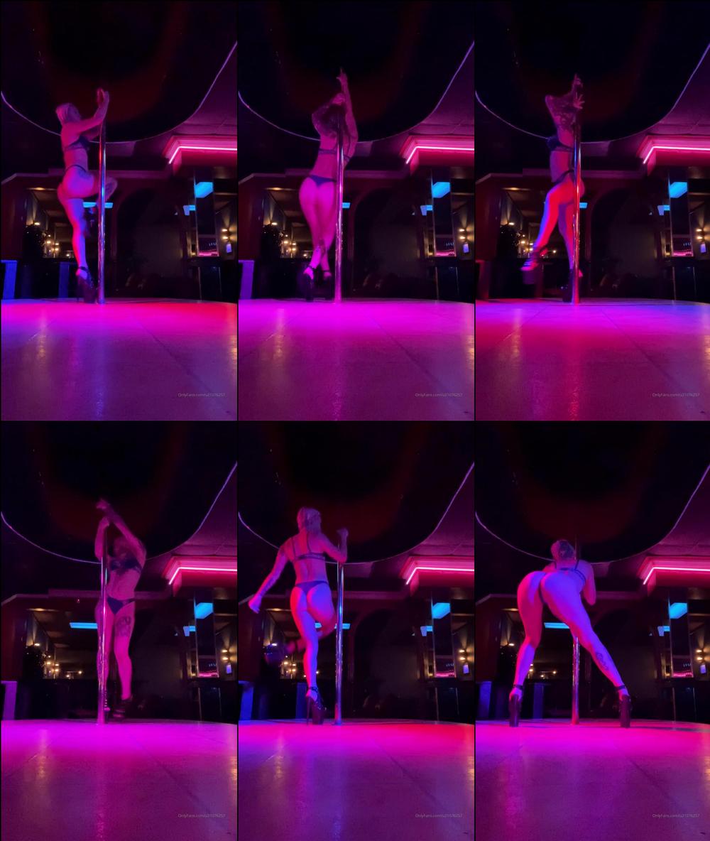 samanthaknoxxx 15254899 flowing and stretching