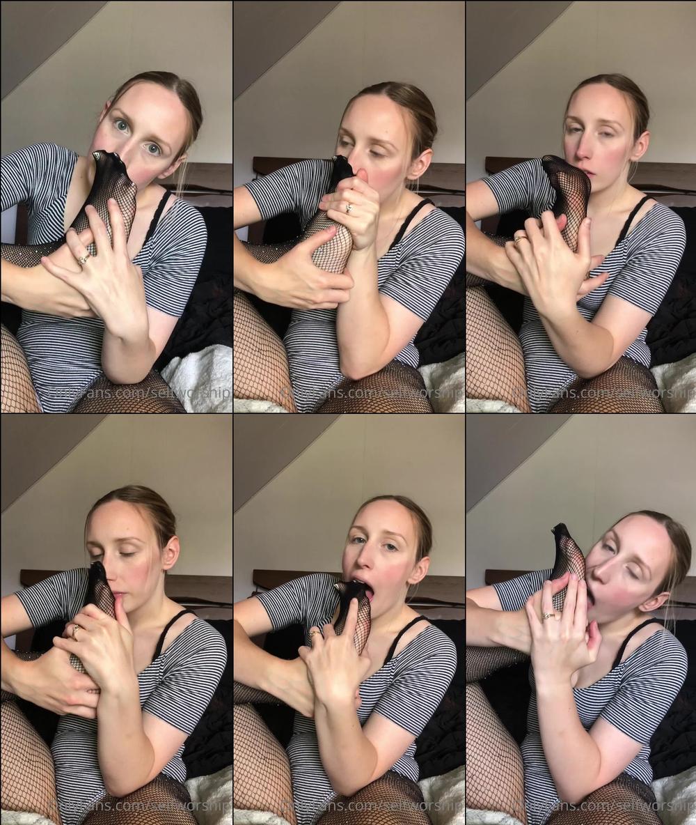 selfworship 21 09 2022 2610362015 Feeling my self today 