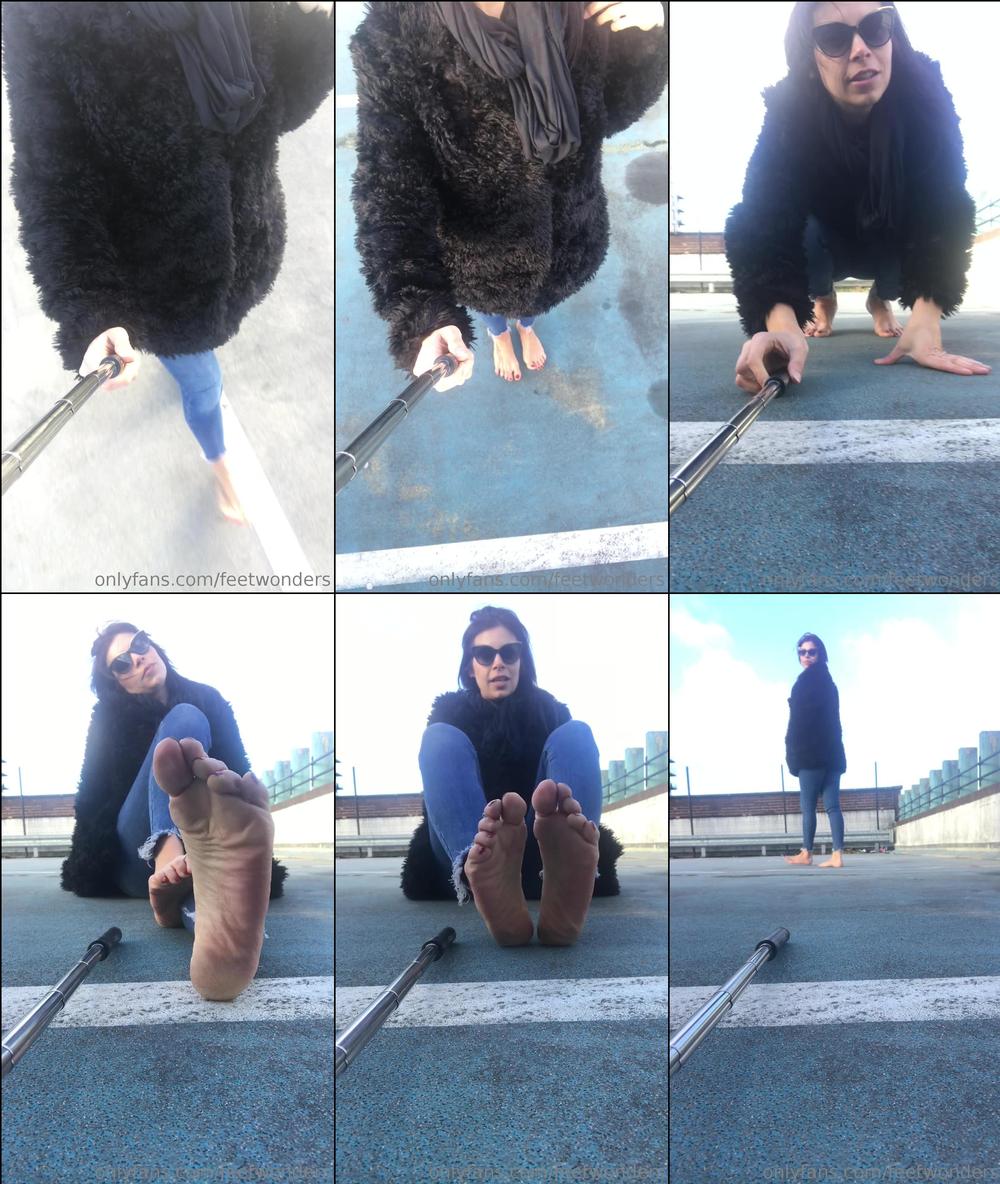 feetwonders 12 02 2019 22152918 Quick car park tease before my phone battery died and the wind almost took my phone