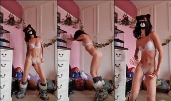 gardenpixie 04 06 2020 392821769 Popped on some of my fave floofy boots and this g string and got dancing to Doja Cat  (gardenpixie)