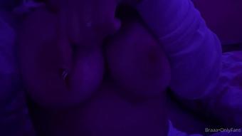 braaa sg 301105292 in the bed now ready to go to sleep but i first wait for you to cum and tell me good night because i ve been a good baby 10 (braaa_sg)