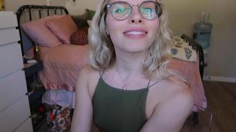 bobbielavender 159836969 glimpse into my day announcements skip ahead 1 min to the announcements helping my folks move in july then traveling hit some legal  (bobbielavender)