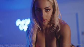fitkittyxo 247091429 2021 12 31 hey guys i hope you all enjoyed this hot video i just love fucking myself until i cum if you h (fitkittyxo)