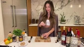 cocktailratings 06 03 2021 2043868144 The ONLY way to make an Old Fashioned  (cocktailratings)