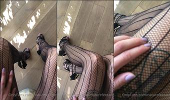 naturefeetart 02 09 2020 820917744 Do you love heeled shoes   (naturefeetart)