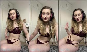 poppyevans 02 05 2020 256692215 What do you think to my Gamer Girl outfit  What would you like to see me play (poppyevans)