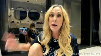 brandi love 171626761 stream started at 07192021 1233 am coming at ya live from my hotel at tpusa. lol lets have some real char  (brandi_love)