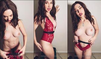 overlairbee 05 01 2022 2321127815 Lingerie try on video in your inbox right now  Hereâs a short clip from the vid â¤ï¸ (overlairbee)