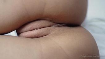 miafoster 12 01 2022 2327738970 My hot holes for youâ¤ï¸ Waiting for your cum inside... (miafoster)
