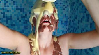 messycleo 22 08 2018 12658974 Glasses and custard  the perfect combination (MessyCleo)