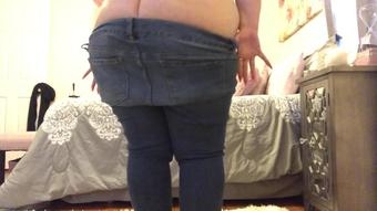 kayhill 01 09 2020 109988104 why you just standing there help me fit all this ass (kayhill)