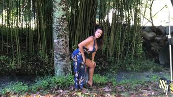 mjsfetishes 19 10 2020 1105009681 Watch me modeling on my new property in Del Rio Tennessee. My yard has this beautiful bamb (mjsfetishes)