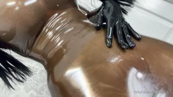 latexlucy 05 09 2021 2213034058 The teasing gets a bit dirtier  (latexlucy)