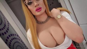 jeanne pink 06 10 2021 2239735527 too tight latex dress (jeanne_pink)