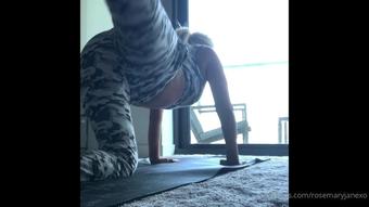 rosemaryjanexo 24 08 2020 764052074 monday workout  (rosemaryjanexo)
