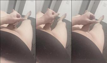 the_breebella 13 02 2022 2361855352 Shooting a huge load (the_breebella)