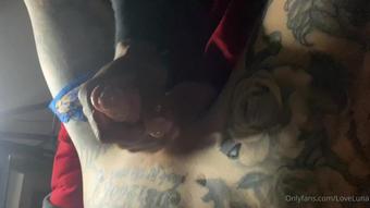 loveluna 175204092 2021 07 27 He jacks me off. I havenât shot cum like that In a while hmmm DMs soon (loveluna)