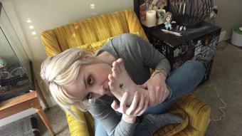 graveyardfeet 16 12 2019 106085880 showing you my dirty socks   feet (graveyardfeet)
