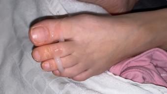 JERK OFF OVER LONG UNPOLISHED TOES - April 09, 2025 (bestfootjobs)