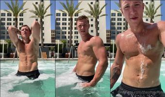theoliverflynn 03 06 2021 2126587581 i should 100 be a promotion for this hotel (theoliverflynn)