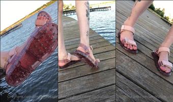 amorafeet.ofc 27 06 2022 2500713245 Shoeplay with a lake view  (amorafeet.ofc)