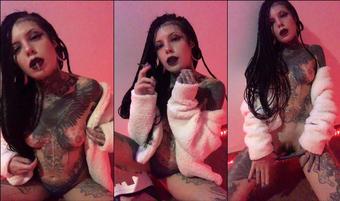 marizombie666 17579768  (marizombie666)