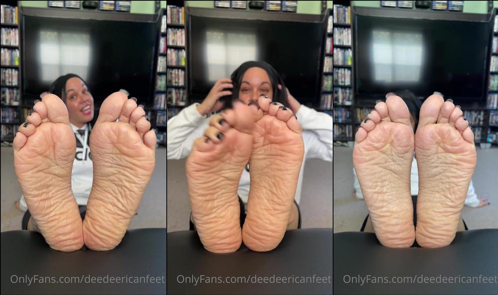 deedeericanfeet 05 02 2022 2353784467 As requested   In this view     Love this view  