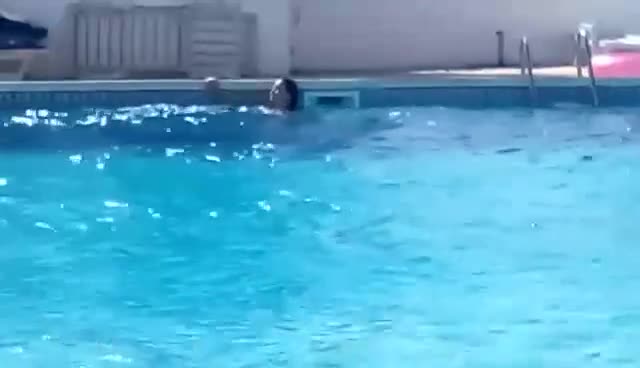 cherrybmodeluk 09 11 2017 4836376 first ever attempt at swimning with my mermaid tail  It's harder thab it looks 
