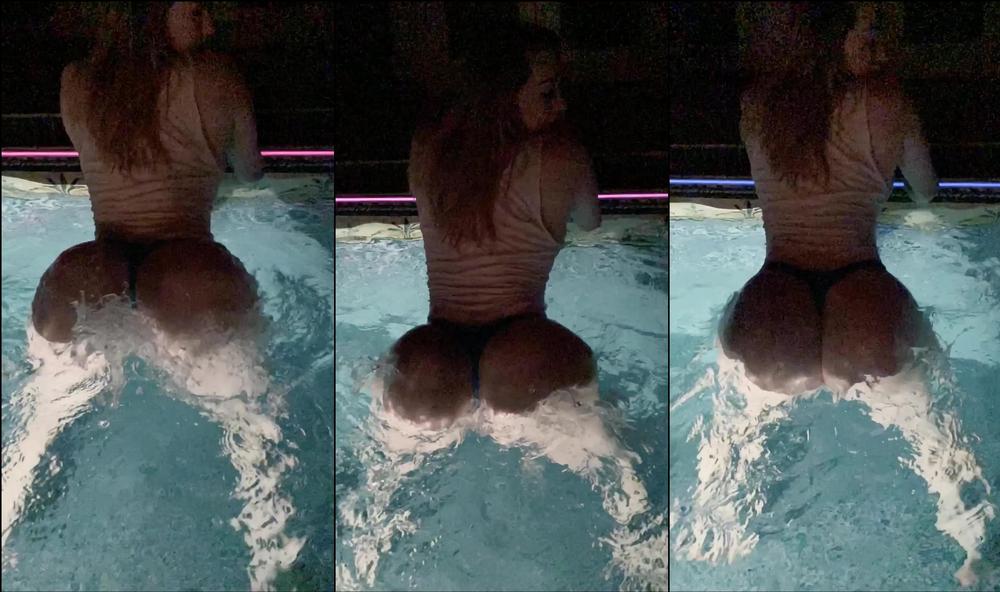 amberhayes 30 12 2019 114922293 Another different video and in slow motion.  wait until the end I bring out my