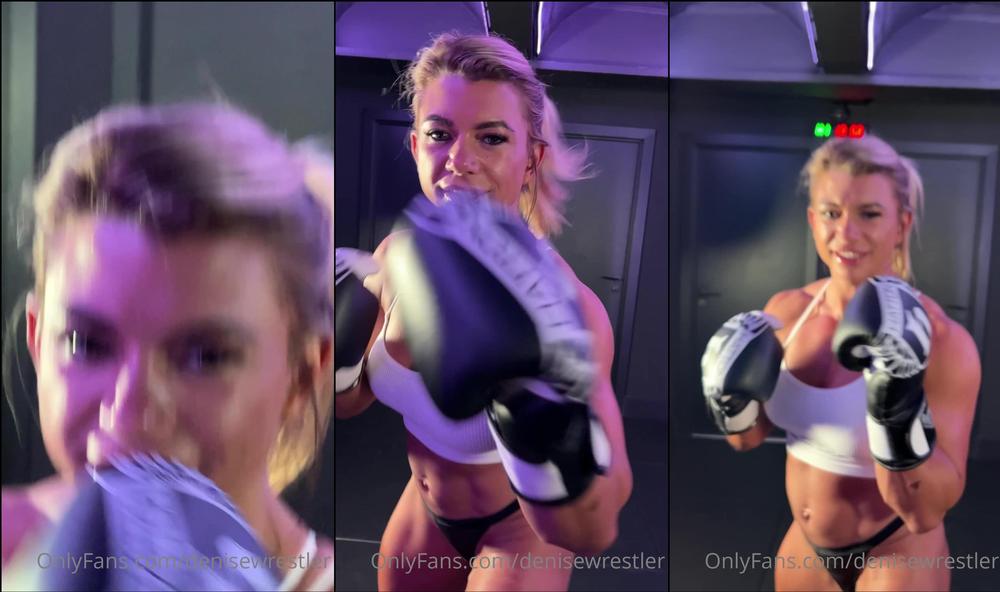 deniseanders 09 06 2022 2483091052  Come and box with me POV the real thing   feel those gloves kiss your cheeks as I