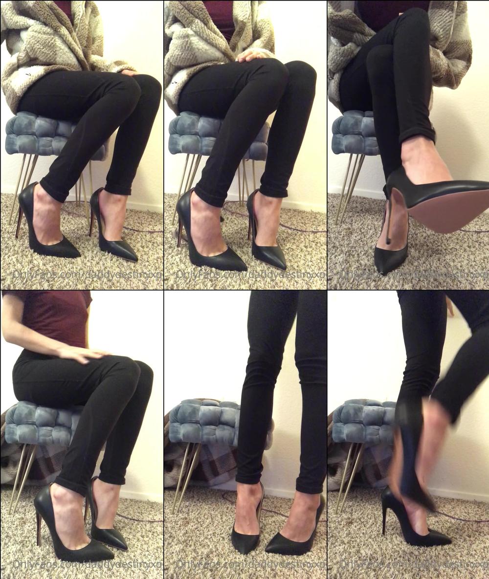 daddysdestinyxo 29 01 2021 2013389898 worship my heels you little slut