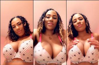 pinklipz_xo 04 09 2020 834748667 This post has more then one video , so make sure to scroll  (pinklipz_xo)