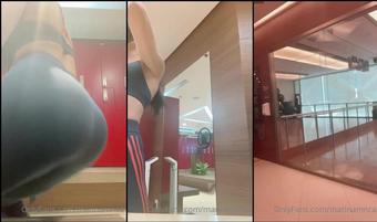 marinamnca 29 11 2021 2287990859 changing clothes at the gym pt2 (marinamnca)