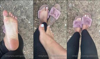 goddessnixie 22 03 2021 2061912397 Is this what you want foot bitch (goddessnixie)